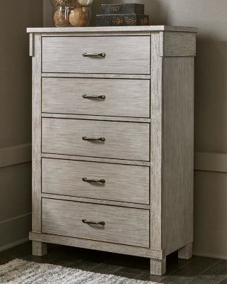 Hollentown Queen Bedroom Set
